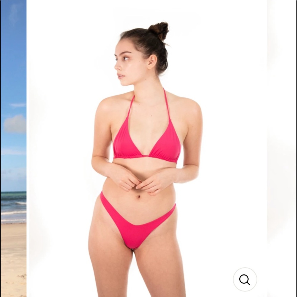 BRAND NWT CHARMOSA BIKINI 👙